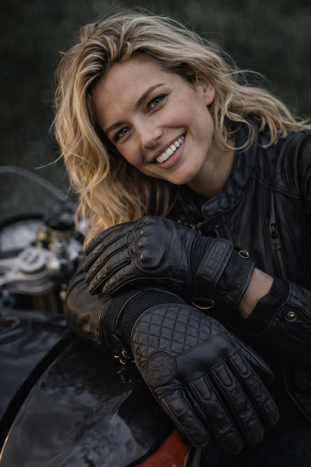 Guantes Café III Man